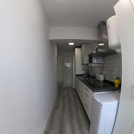 Roch - Stylish Apartment Near Metro Sevilla Eksteriør billede