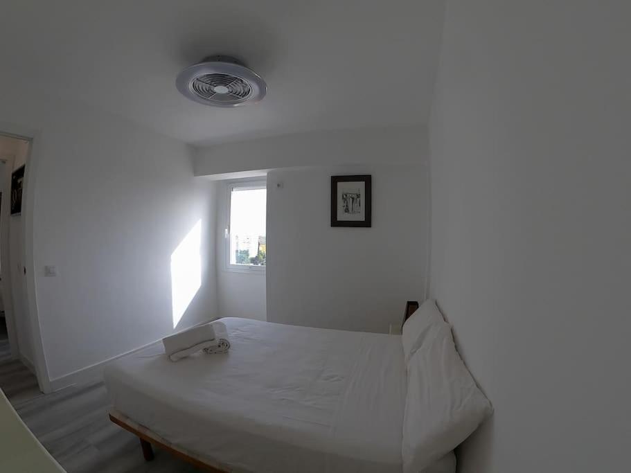 Roch - Stylish Apartment Near Metro Sevilla Eksteriør billede